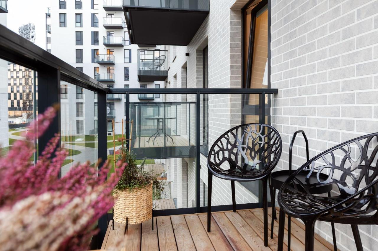 City Center Sanctuary Modern Business-Class Studio With Free Parking In The Heart Of Vilnius Exterior photo